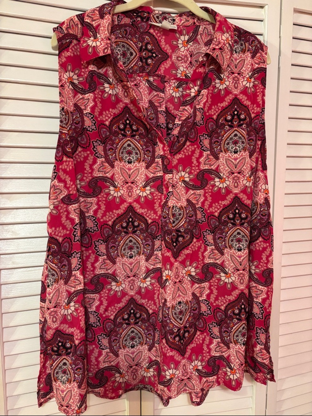 Dana Buchman Hot Pink Paisley Sleeveless Shell
